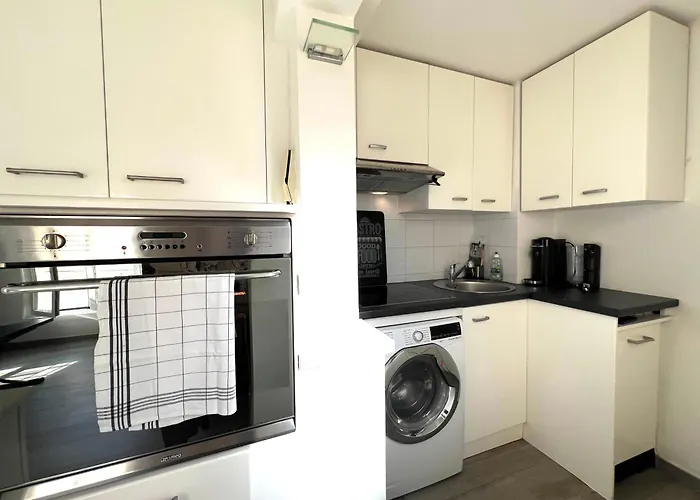 Apartment Joli 2 Pieces *